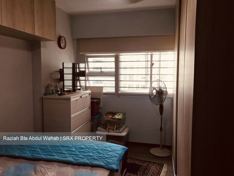Blk 216A Boon Lay Avenue (Jurong West), HDB 5 Rooms #358562661